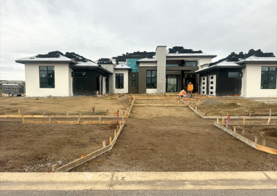 Close-up of decorative inlay detail in custom concrete driveway by Zamora Concrete